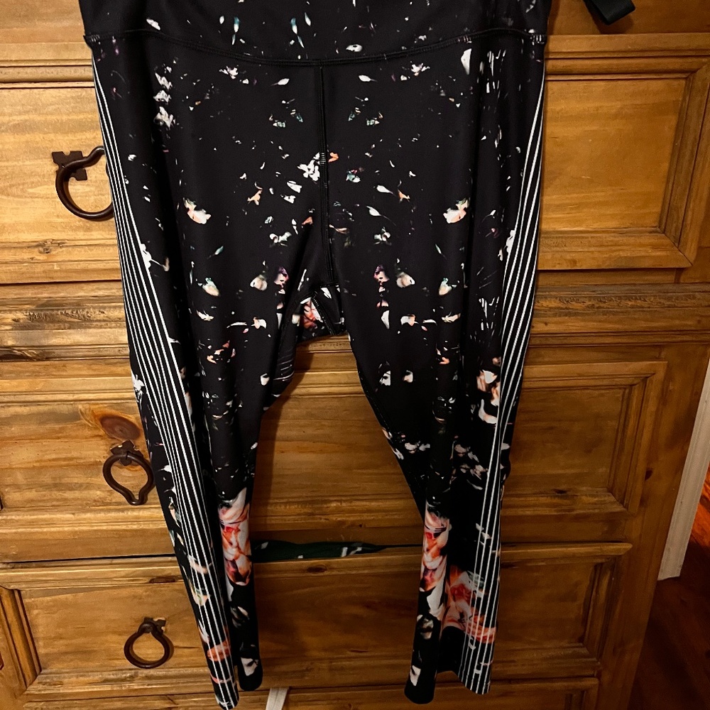 Women's Fila workout capris